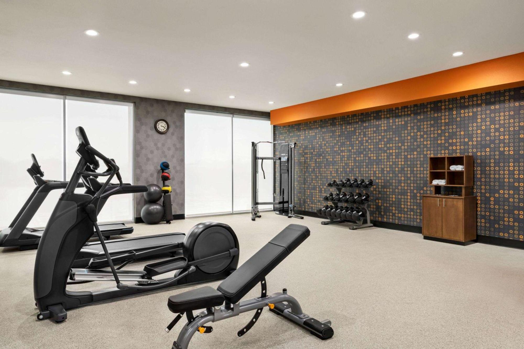 La Quinta Inn & Suites By Wyndham Austin South エクステリア 写真