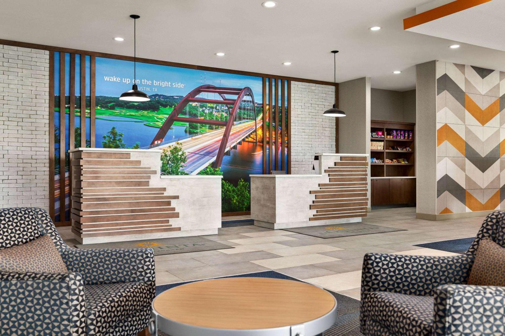 La Quinta Inn & Suites By Wyndham Austin South エクステリア 写真